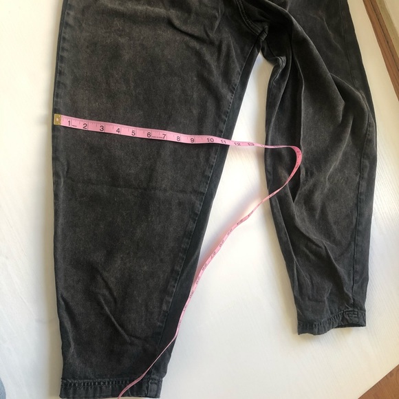 NWT ZARA Mottled/Acid Black Wash High Waisted Pleated Slouchy Jeans Size 6 - Picture 6 of 13